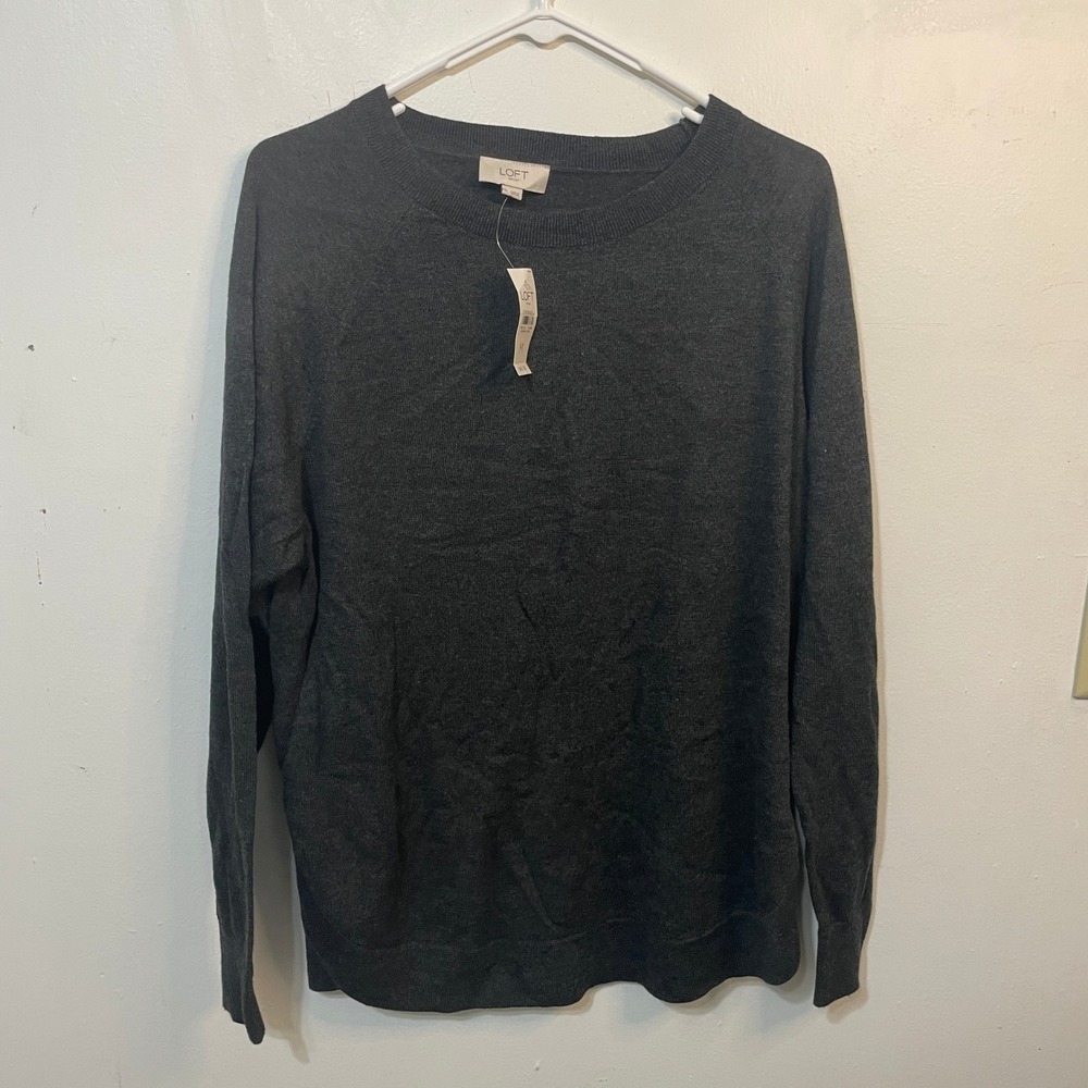 NWT LOFT‎ Outlet Charcoal Gray Crew Neck Long Sleeve Sweater Top Size M